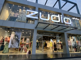 1739535244_pixelcut-export_2021